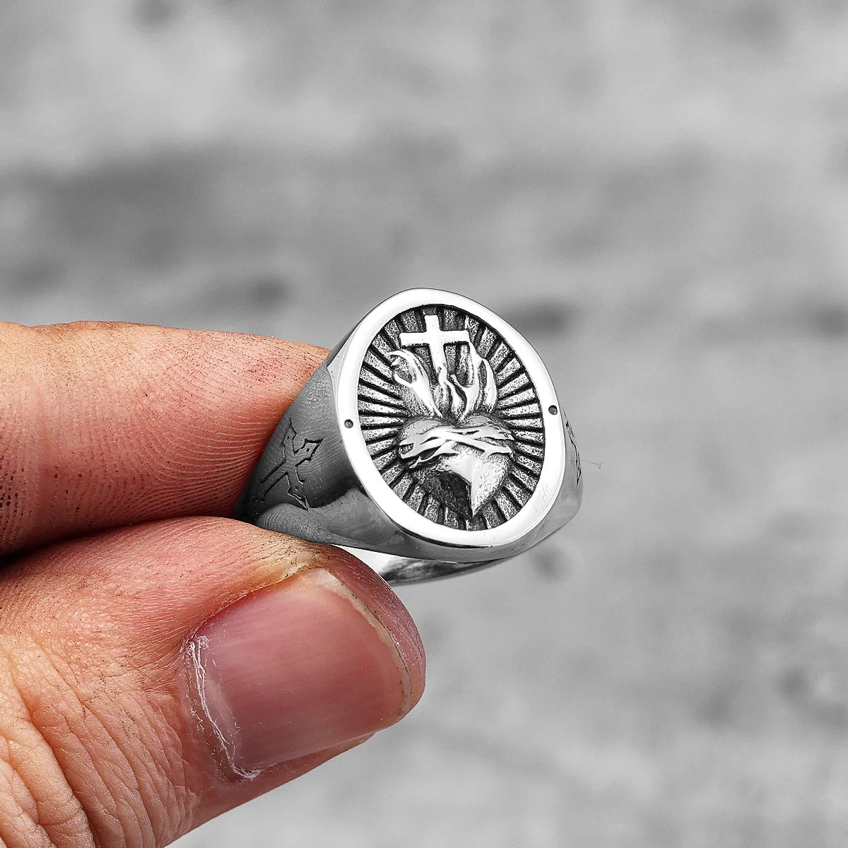 Heart of God Ring