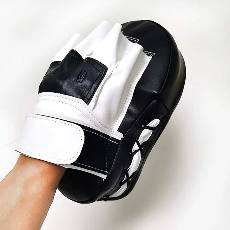 Curved Boxing Paw Pad (1pc)