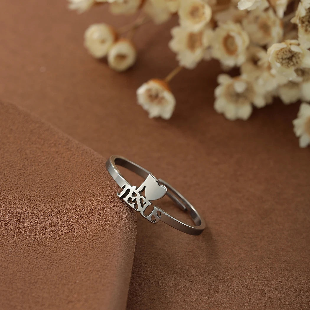 Classic "I Heart Jesus" Ring